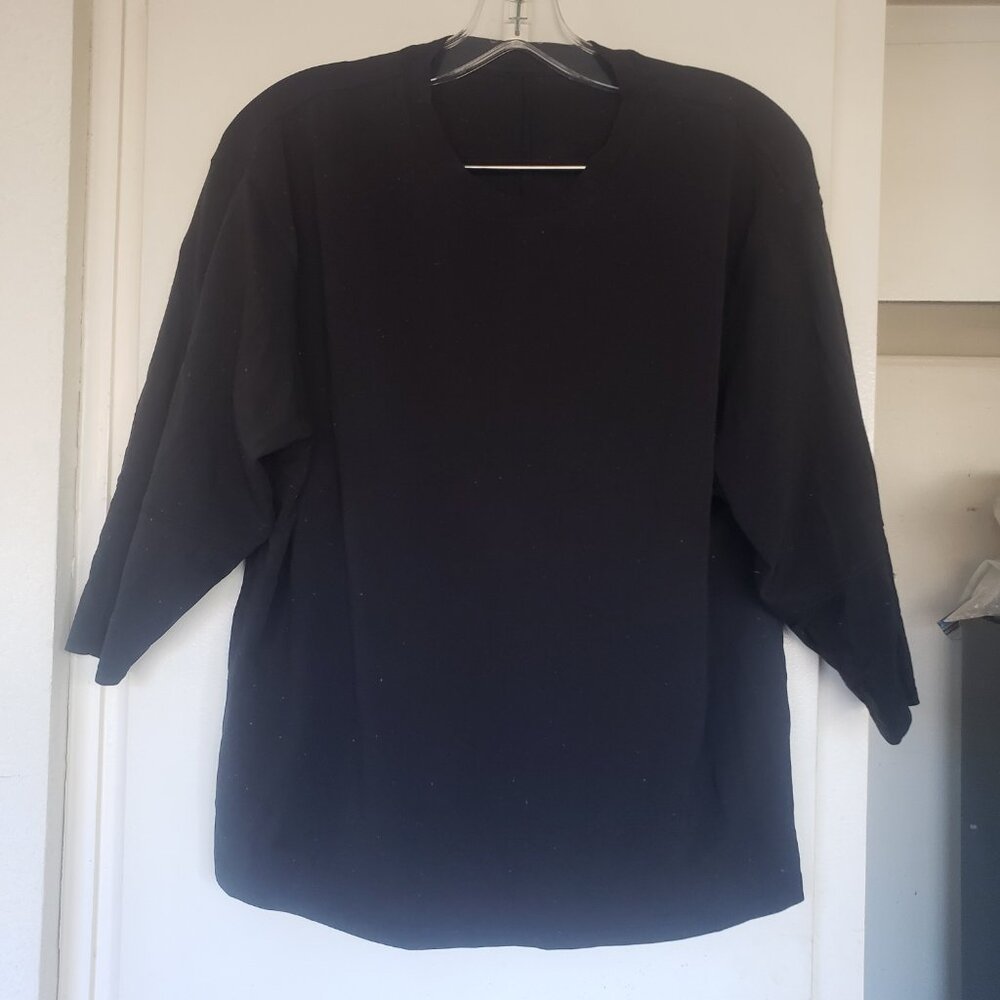 Black midlength Sleeves with rainbow-colored specs